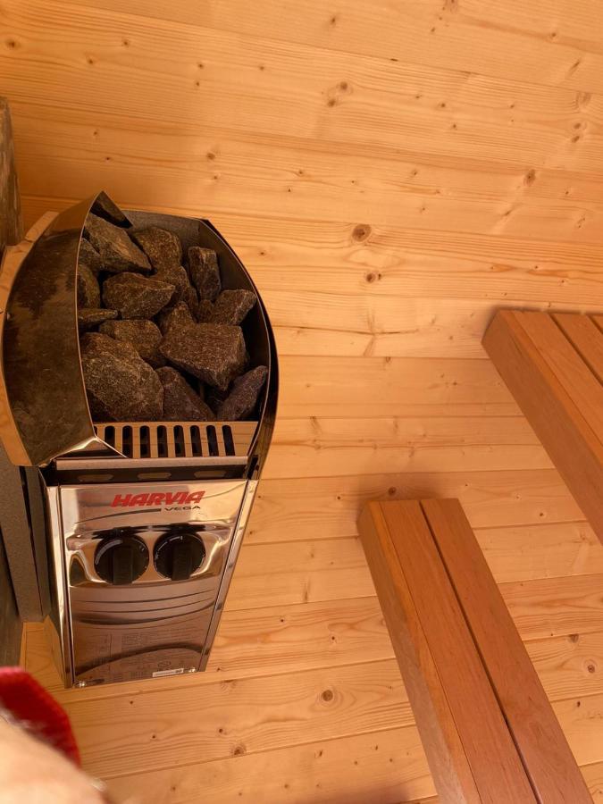 The Frisian Beach House Met Scandinavische Barrel Sauna Vila Tzummarum Exterior foto